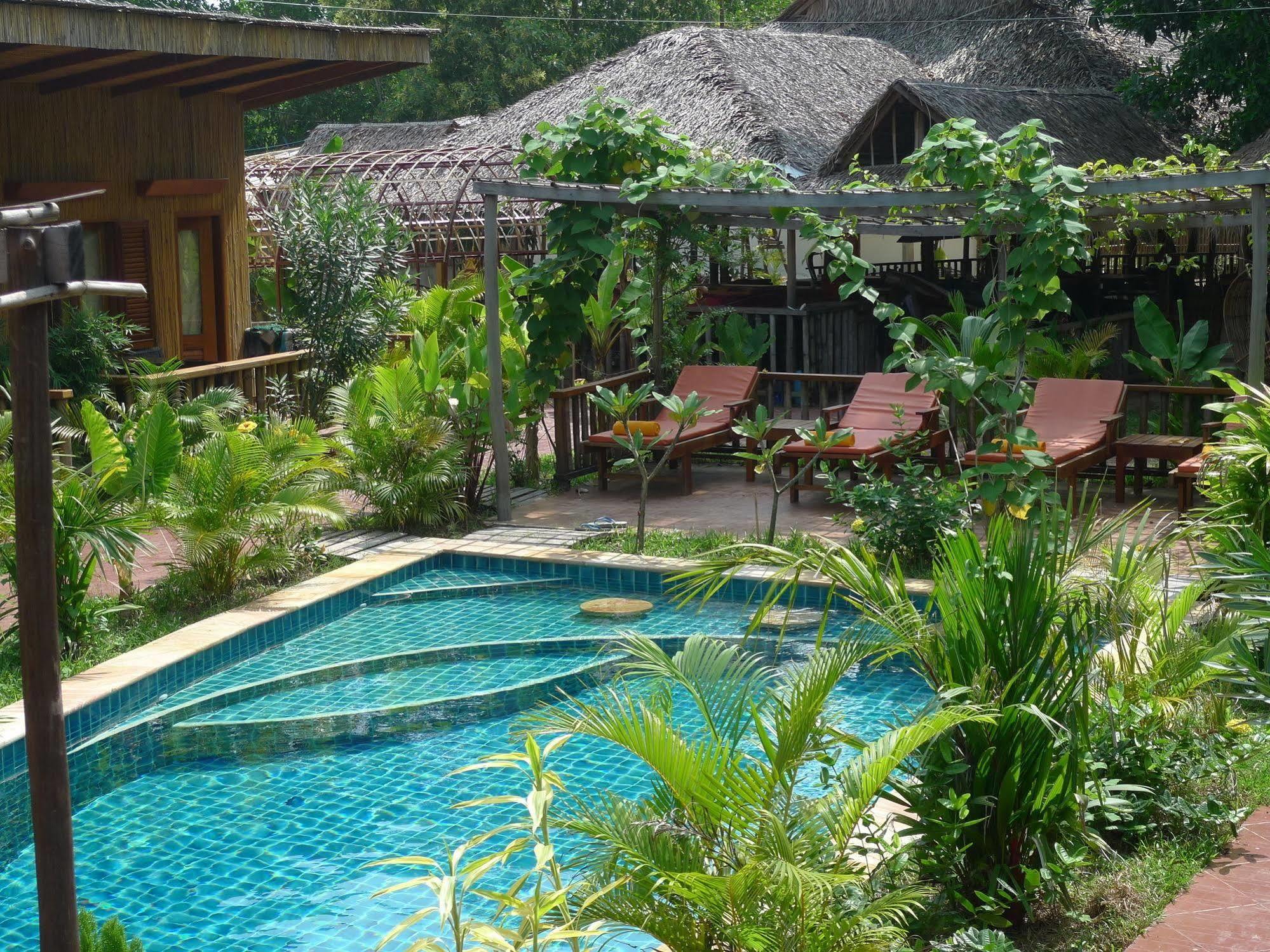 Sok Sabay Resort Sihanoukville Exterior foto